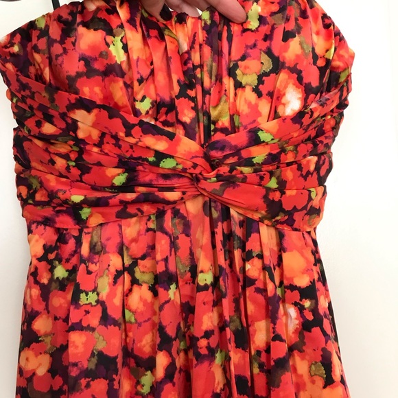 Floral ombré sweetheart gown - Picture 1 of 4